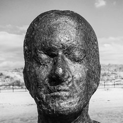 cara-escultura-queimada1