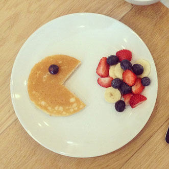 pacmandoce panqueca e frutos do bosque - pacman